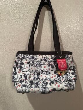 NWOT Disney Harveys Mickey Mouse Loves Minnie Mouse Sketch Seat belt Bag